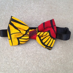 African Fabric Bow Tie, Men&#39;s Bow Tie, Ankara print Bowtie, Unisex bow Tie, Womens Bowtie, Unisex Bow, Hair Bow Tie, African Fashion, Bowtie