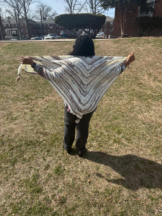 Crochet Dragonfly Shawl, Crochet  Vintage Style, sweater Top, Mother’s Day Gift, Crochet Cape, Gift for her, Crochet Fall top, Gifts for her
