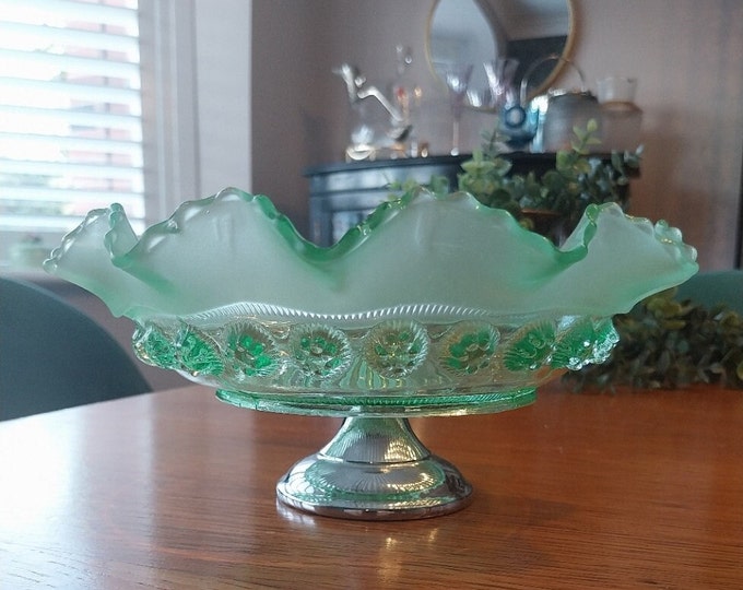 Prunt Art Deco Green Glass Prunt Bowl on Chrome Stand by George Davidson 1928 ...