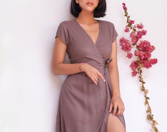 Maxi Wrap Dress, Robe de demoiselle d'honneur, Robe longue, Robe d'été, Robe portefeuille, Robe de maternité, Robe de demoiselles d'honneur, Robe de douche de bébé, Robe décontractée