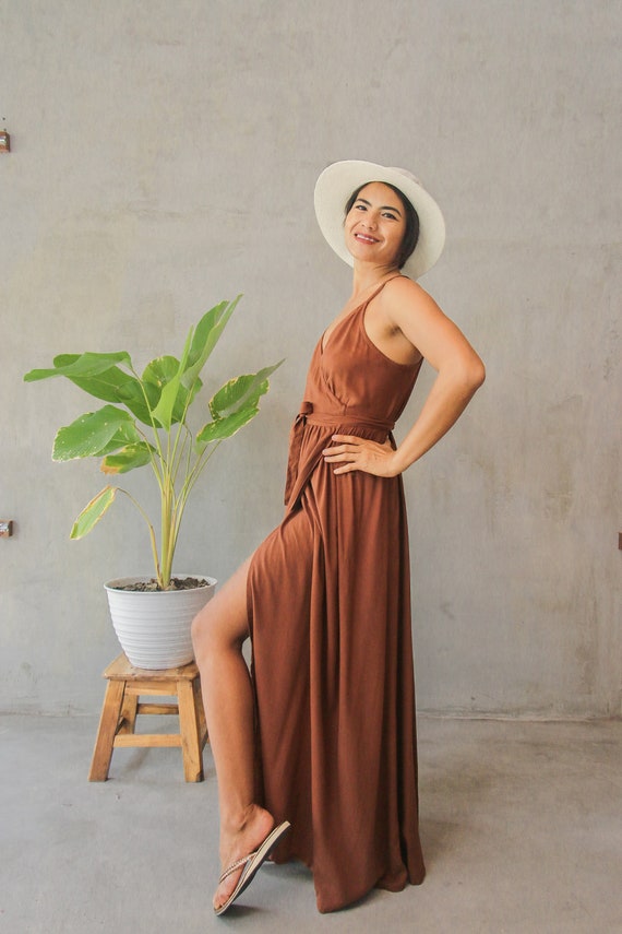 Bruine jurk lange jurk wrapdress zomerjurk moederschap jurk