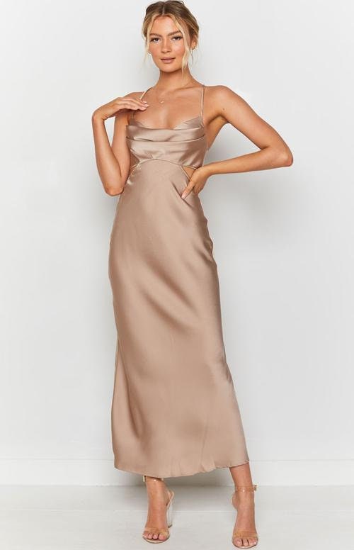 Vestido de dama de honor satinado de color beige vestido - Etsy España Vestido de dama de honor satinado de color beige vestido - Etsy España