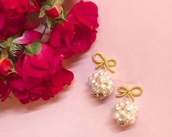 Bow Stud Earrings | Gold Bow Earrings | Valentine's Day Earrings | Bridal Earrings | Statement Earrings | Holiday Jewelry