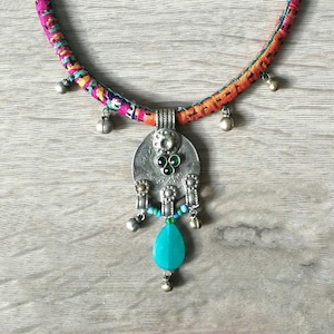Handmade choker with recycled Indian silk and ethnic Afghan pendant. Vintage style Italian textile jewel, bohemian chic necklace
