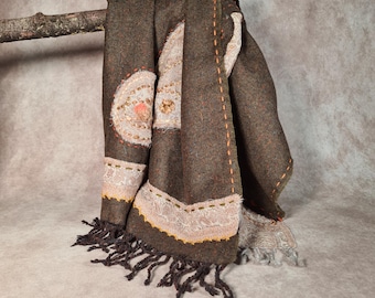 Oversized Italian-Indian scarf in brown tweed wool and beige jacquard fabric with boho fringes, handmade ethnic winter stole for men and women