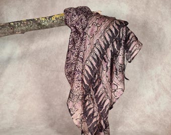 Glamorous, large and lightweight Indonesian batik silk pareo, elegant resort chic stole for ceremonies and travel, exclusive Christmas gift idea