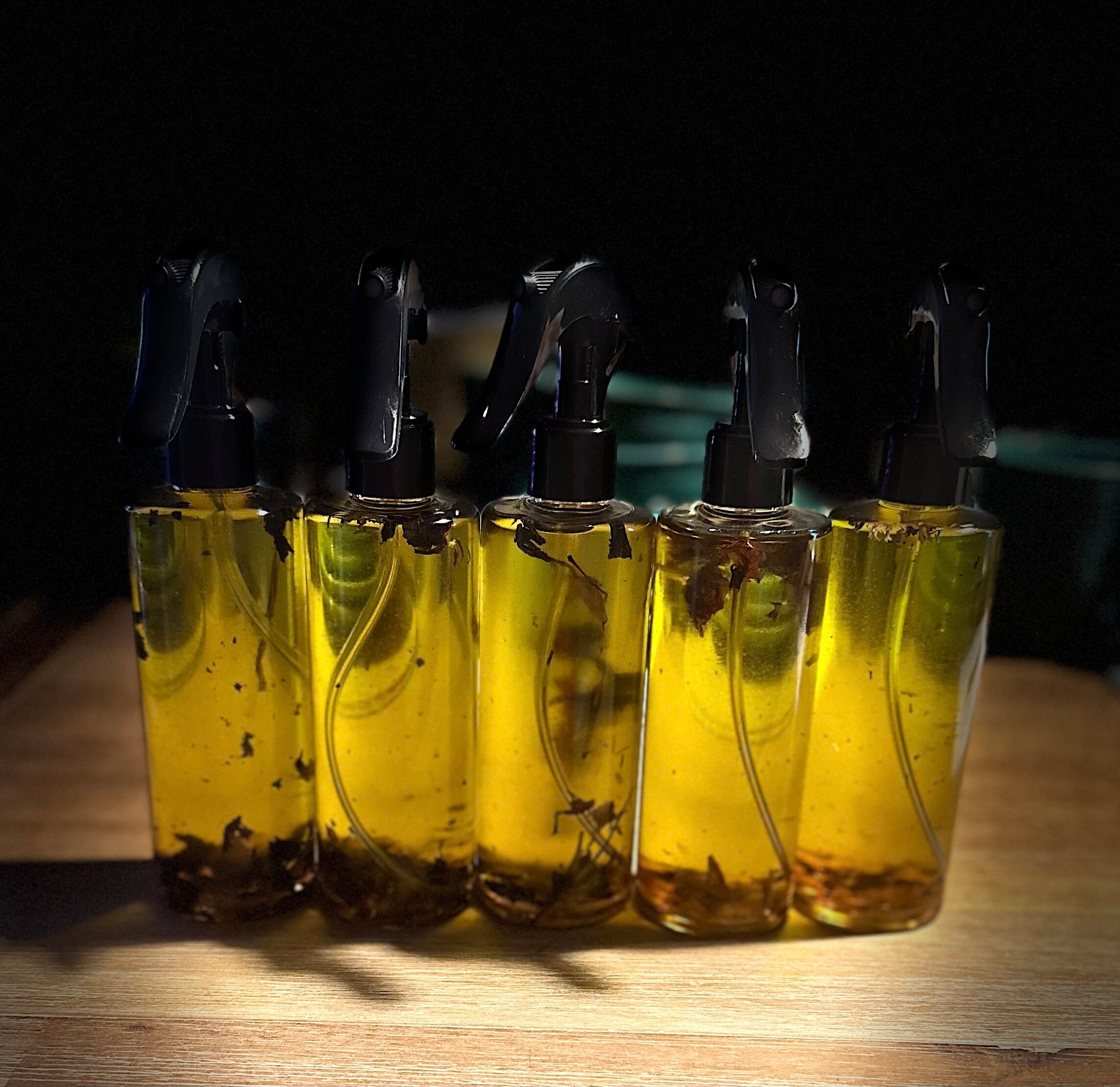 Herbal Infused Body Oil hair Growth Oil Ayurvedic Herbs Alopecia Edges Beard Oil Hair Breakage