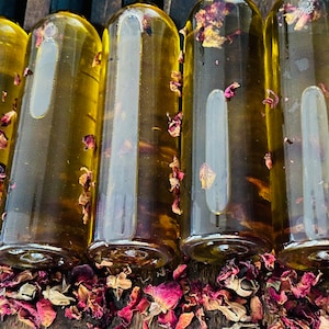 Herbal Infused| Body Oil |Hair Growth Oil | Ayurvedic Herbs | Alopecia| Edges| Beard Oil | Hair Breakage| Hair Loss| Dry Scalp| Dandruff