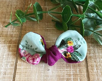 Floral Mint Dog Knot Bow: Fuchsia Alligator Clip Hair Accessory