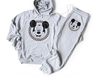 Disney vintage sweatshirt - Disney mickey shirt - Disney magic shirt - vintage disney 1980 style shirt - fab 5 shirt - outfit -sweatpants