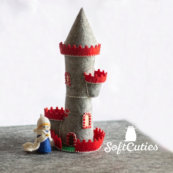 Château de jouets en peluche. Décoration de chambre denfant. Ville  fantastique. Château de jouets miniatures de conte de fées. Cadeau pour Les  amateurs de fantasy. Faites semblant de jouer. -  France