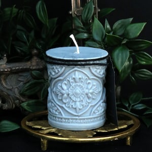 Witchy Grey Baroque Candle, Haunted House Pillar Candle, Ornate Gothic Church Candle, Vegan Witches Ritual Candle, Amber and Sandalwood