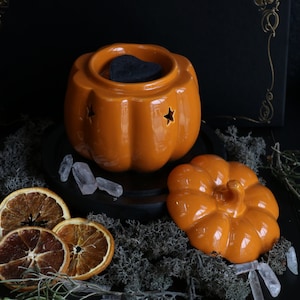 Pumpkin Wax Burner, Samhain Wax Melter, Halloween Pumpkin Decor, Witchy Oil Burner, Spooky Wax Burner,