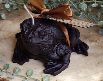 Vela gótica de sapo negro, regalo para brujas, regalo para amantes de las ranas, regalo único de estilo rústico para ella.