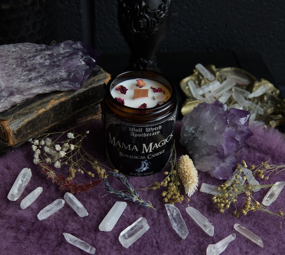 Mama Magick / Witchy Mum Candle, Full Moon Candle, New Mom Candle, Rose Quartz Candle, Wooden Wick Candle