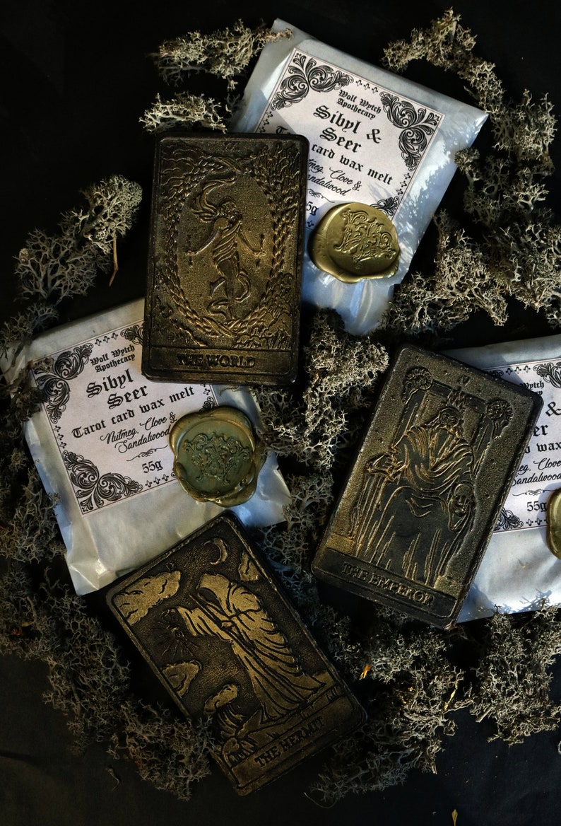 Tarot Card Wax Melts, Tarot Reader Gift, Wax Melts for Witches, Gothic Witchy Wax Melts image 6
