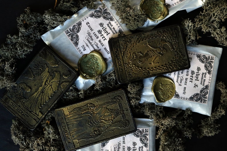 Tarot Card Wax Melts, Tarot Reader Gift, Wax Melts for Witches, Gothic Witchy Wax Melts image 7