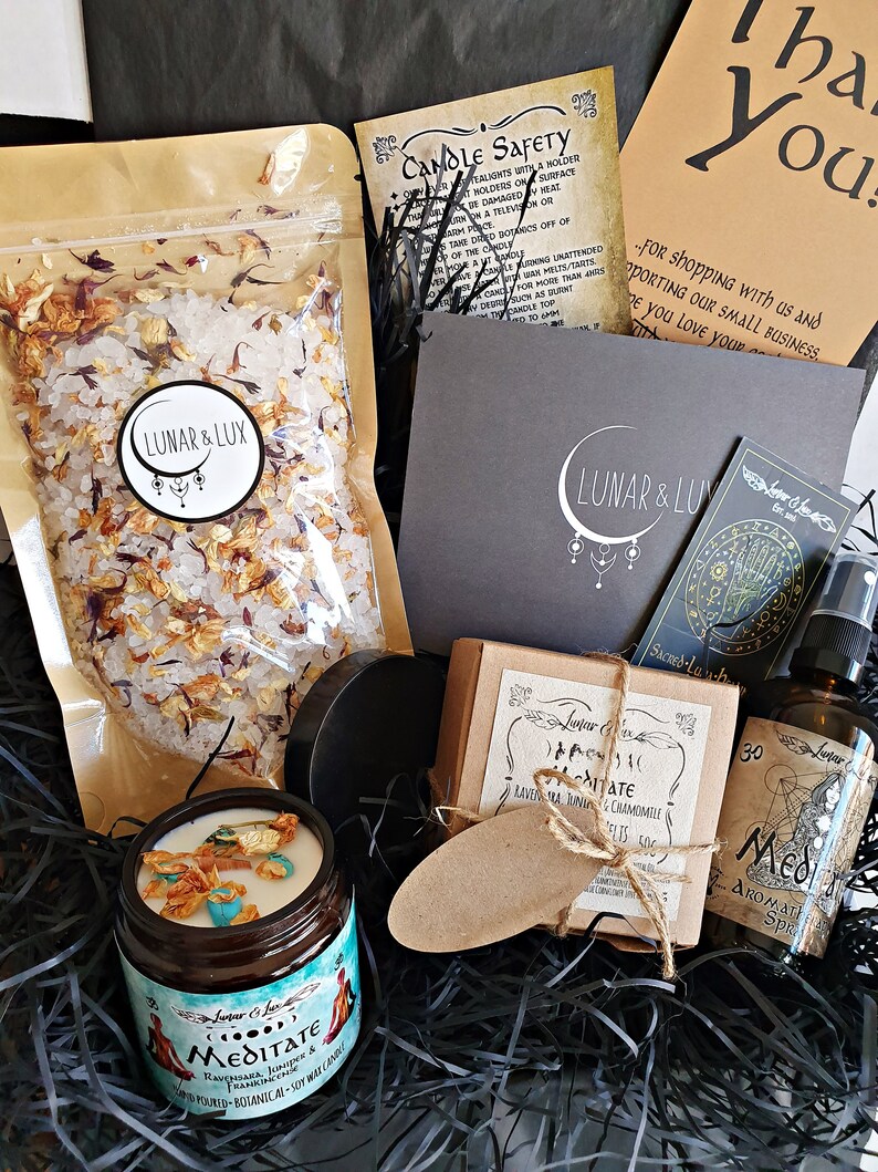 Meditation Gift Box / Spiritual Gift Box Yoga Teacher Gift Etsy Denmark