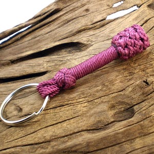 Sailor’s Blackjack Keychain, Sap Keychain, Nautical knot Keychain, Knotted Keyring, Nautical Key Holder, Nautical Key Fob (Wine FLAT1A)