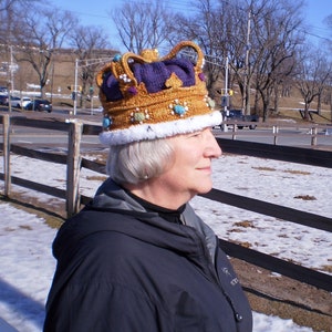 Knitting Pattern Crown Hat, Fun Costume, Royal Winter Hat Pattern, King Queen Princess Prince image 5