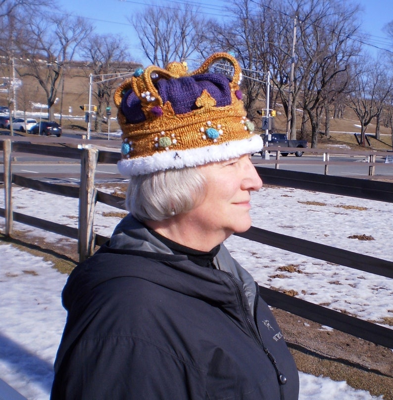 Knitting Pattern Crown Hat, Fun Costume, Royal Winter Hat Pattern, King Queen Princess Prince image 5