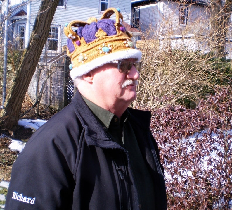 Knitting Pattern Crown Hat, Fun Costume, Royal Winter Hat Pattern, King Queen Princess Prince image 7