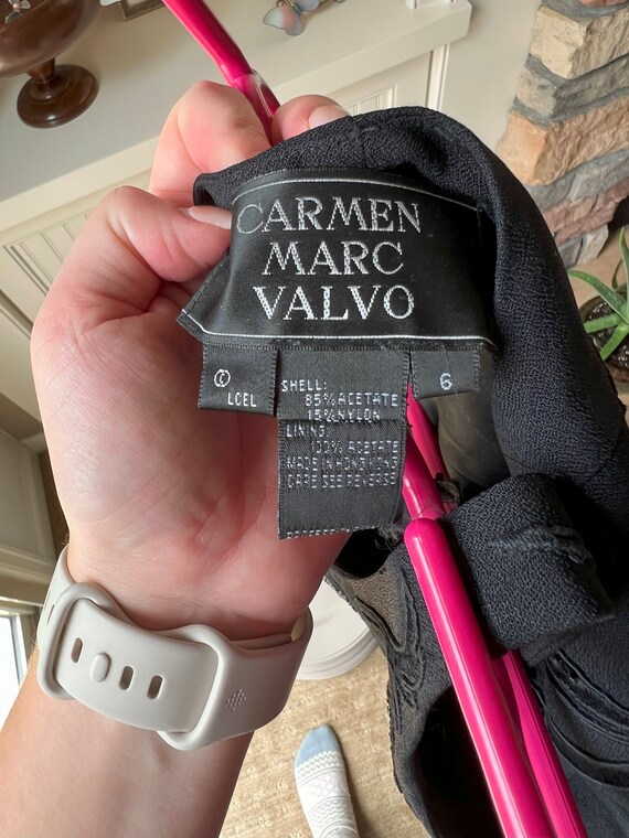 Robe Cocktail Vintage Carmen Marc Valvo - Taille 6 - Lin Noir, Dos Découpé, Perles Cloutées - Occasion TB état
