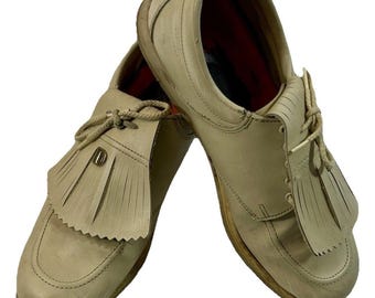 Zapatos de golf vintage de cuero Dex con flecos, estilo kilt y suela con pinchos. Talla de hombre desconocida.