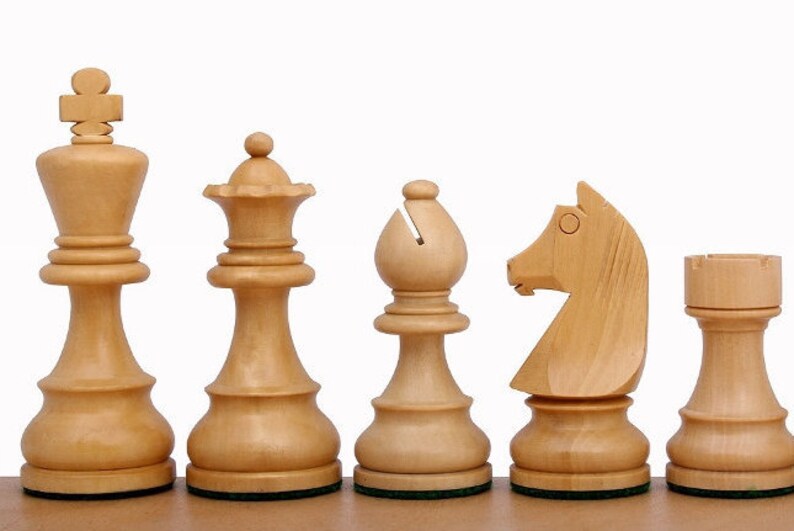 Famaus design Staunton nr.5; 3-12 8,9cm boxwood Chess PIECES Delux German Knight Ebonized