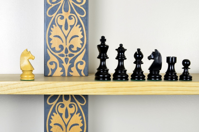 Famaus design Staunton nr.5; 3-12 8,9cm boxwood Chess PIECES Delux German Knight Ebonized