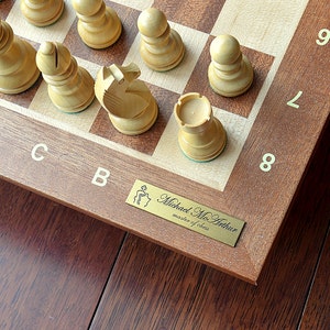 Full set of Chess - Personalized Mahogany Chess Board with Chess pieces - Size nr. 4 or 5 - All handmade - FREE personalization