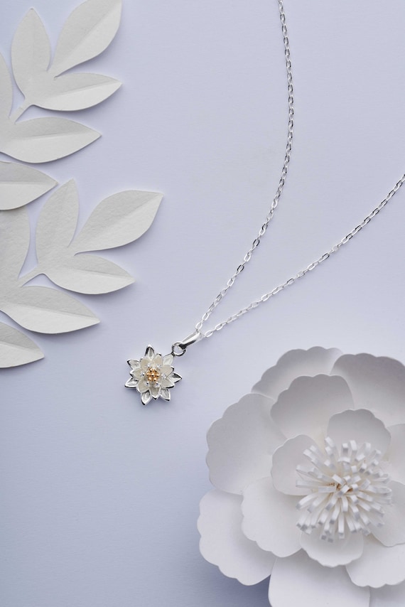 Water Lily Flower Necklace. Solid 925 Sterling Silver, 18k Gold Waterlily  Pendant. Birth Flower Gift for July Birthday. Lotus Floral Jewelry - Etsy  Finland