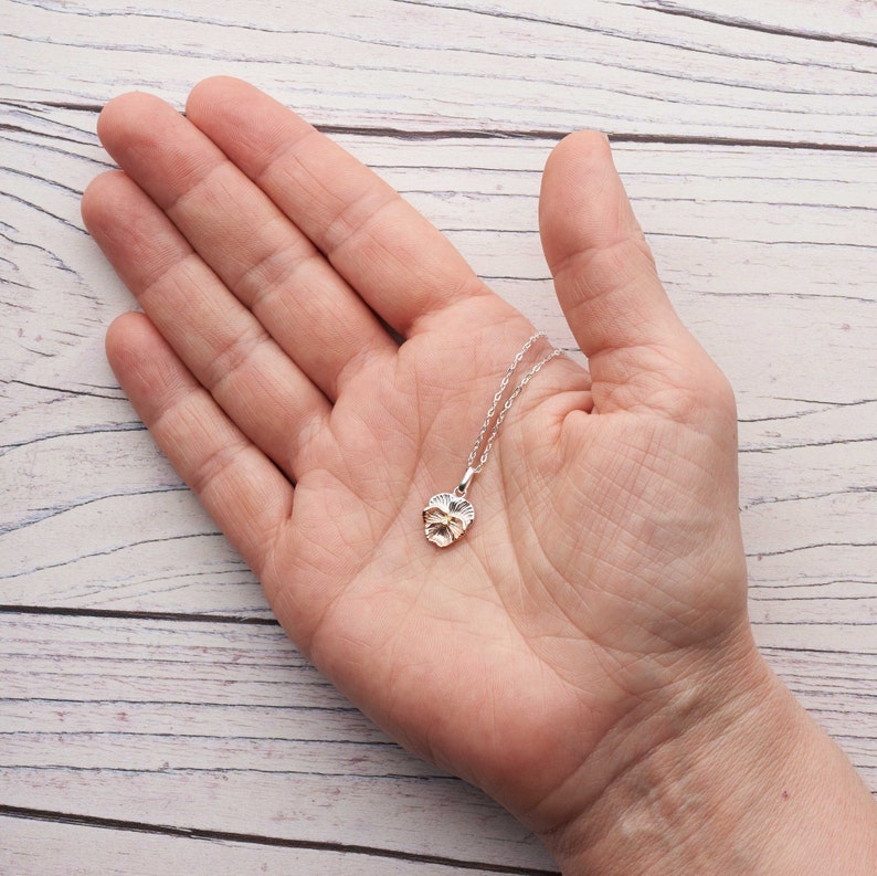 Rose Gold and Silver Violet Flower Necklace. 18k Gold on Solid Etsy UK
