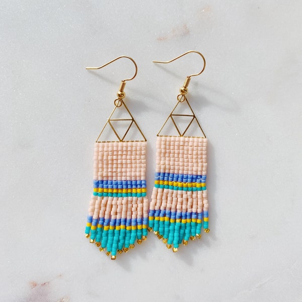 Miyuki earrings, multicolor earrings, beadwoven earrings, pastel beaded earrings, beaded fringe earrings, vacation beadwork earrings