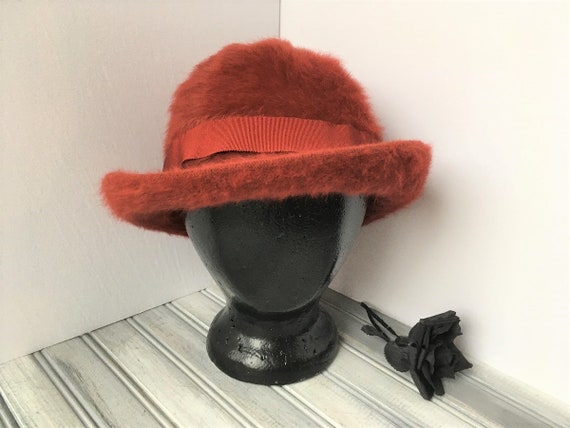 KANGOL Wool Hat / Angora Hat / Red Hat 