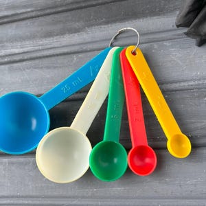 Vintage Measuring Spoon Set of Six, Vintage Measuring Spoons