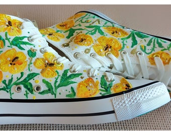 Handgeschilderde gele klaprozen-sneakers: bloemenkunstschoenen