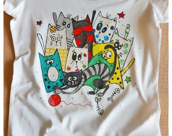 Hand-Painted T-shirt, Urban CatsTop, Cats Shirt, Colorful Cats Shirt, Hand Painted Top