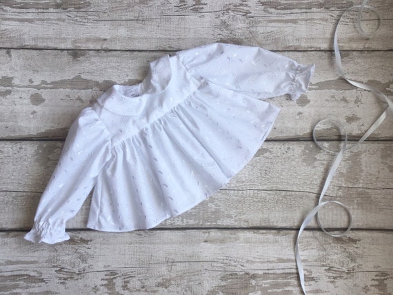 traditional newborn baby clothes