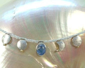 Necklace with moonstone, exceptional