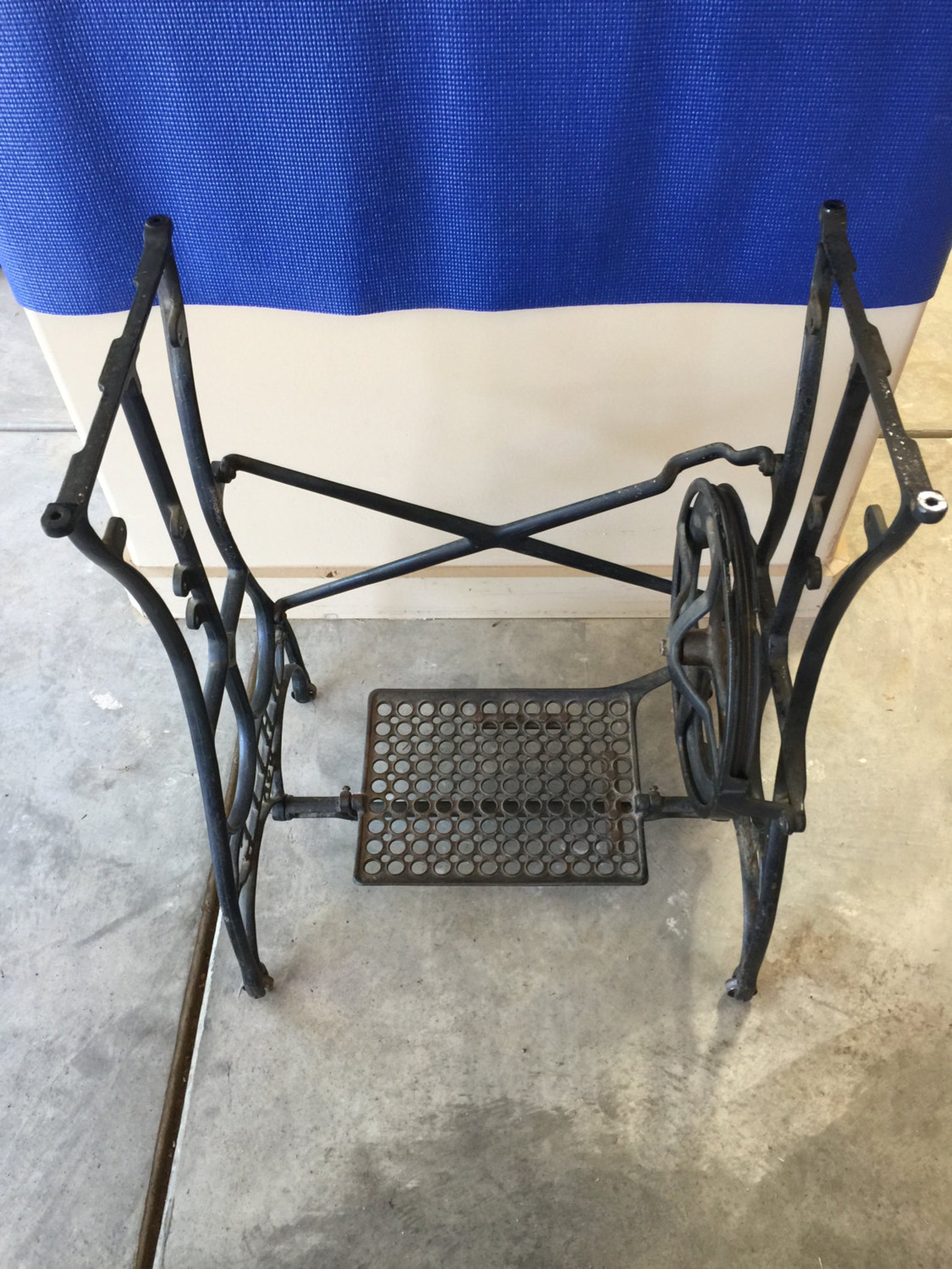 Vintage 1890 White Treadle Sewing Machine Base Etsy