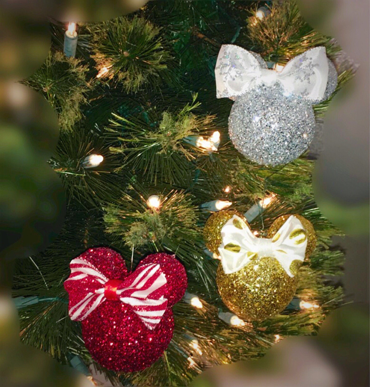 Adornos para árboles de Navidad inspirados en Minnie y Mickey - Etsy México