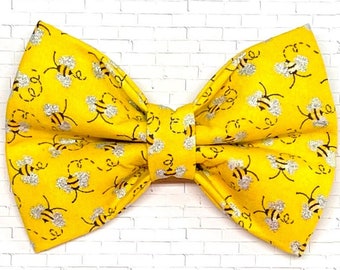 Busy Bee Dog Bow