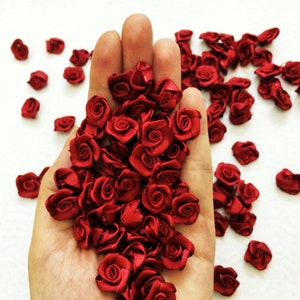 Burgundy Rose Buds 15mm,Small Satin Rose Applique, Mini Red Roses, Dark Red Fabric Flowers Sewing Costume Making Deep Red Roses for Crafts