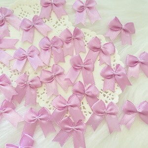 Lazos de satén lila de 1 pulgada, lazos morado pastel, mini lazos de satén, lazos para coser, hacer tarjetas de invitación, lazos para regalos, pequeños lazos de tela para manualidades