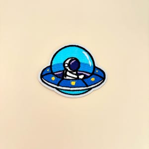 Astronaut Patch Iron On 1pc- Space Ship Patch, Cute Planet Patches Celestial Solar System Galaxy Badge DIY Clothing Jeans Hat Vest