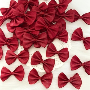 Fiocchi in raso rosso scuro (1,5") 12 pezzi, papillon a nastro, piccoli fiocchi rossi, mini fiocchi artigianali, fiocchi da cucito, papillon rosso scuro, decorazioni per matrimoni fascia fai da te