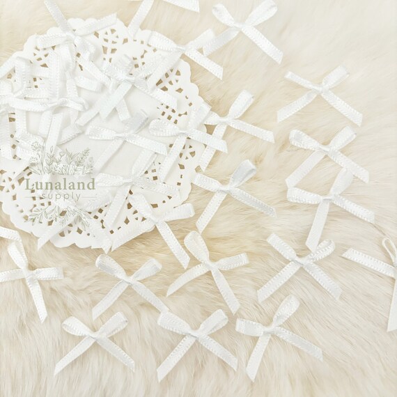 50 Noeuds En Ruban Satin 2.5cm - Blanc - Pour DIY, Mariage