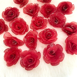 Kleine Dunkelrote Glitzer Rosen 30 mm, Stoff Rose, Hochzeit Dekor Blumen, 3D Applikation Rose Nähen Kleid Kostüm Blumen Verschönerung