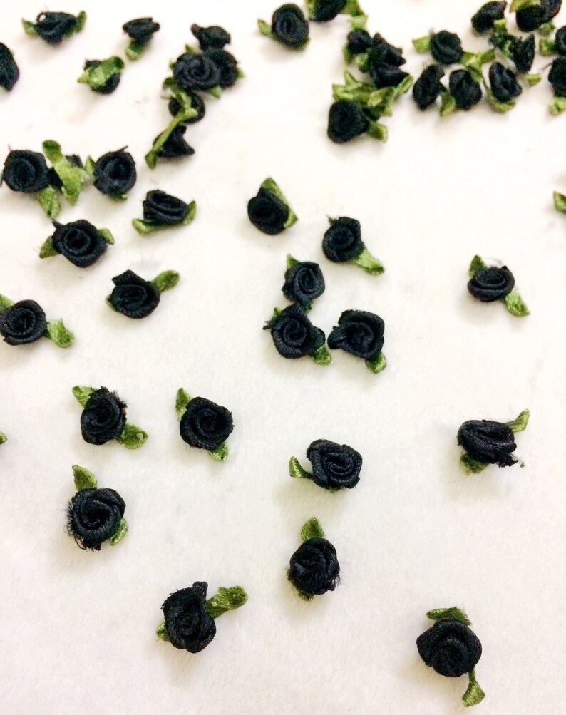Tiny Black Roses 25/50 Pcs Mini Satin Roses Black Roses - Etsy